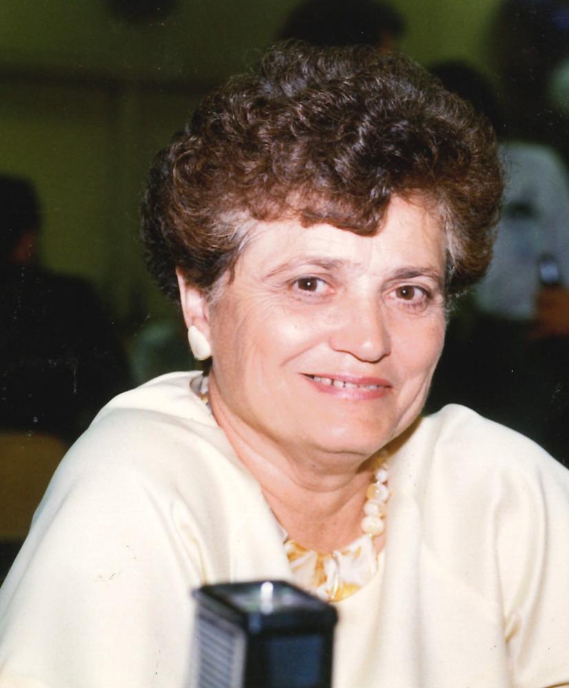 Obituary of Jean Louise Saunders | Watford Funeral Home located in ...
